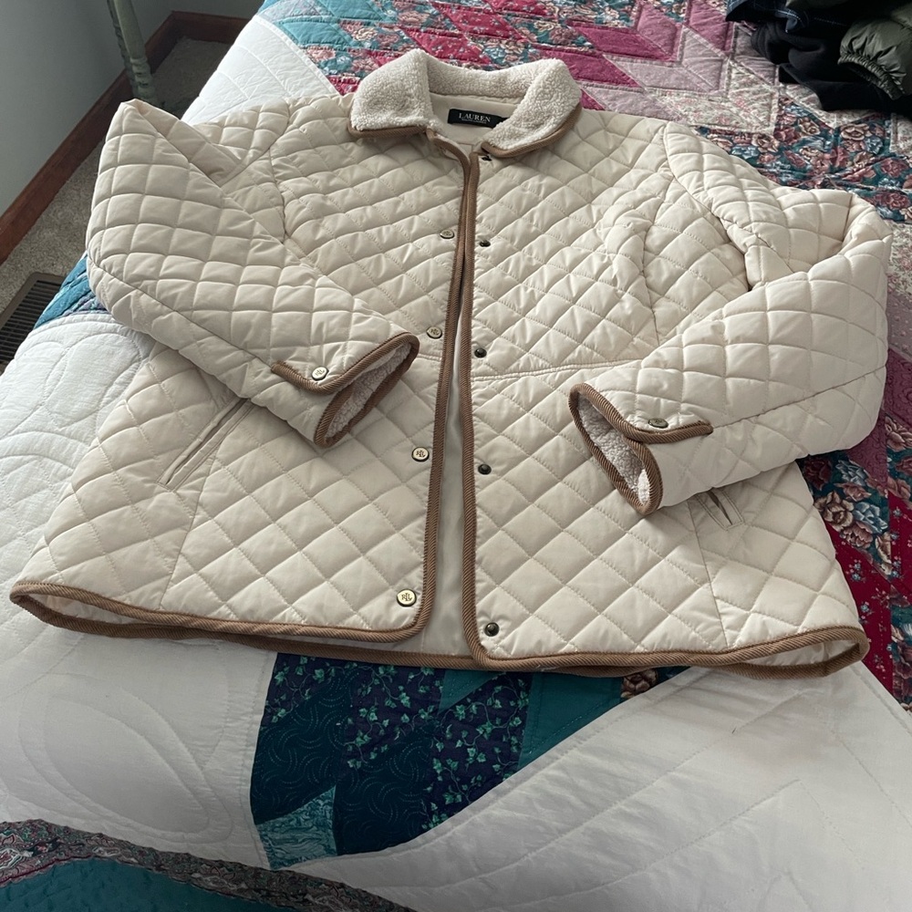 Lauren for Ralph Lauren size Large Cream Quilted Puffer with Tan Accents